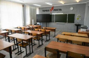 Губернатор Игорь Руденя посетил в Калязине одну из лучших школ России