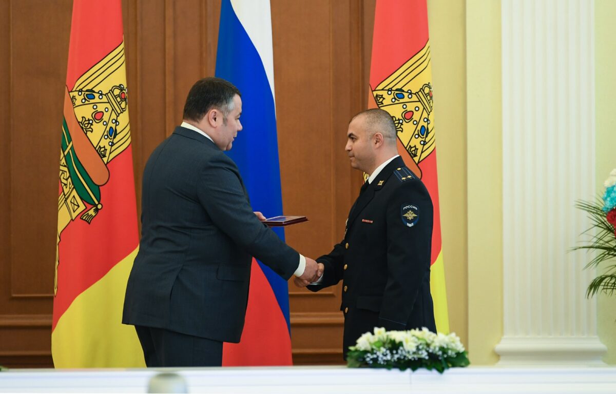 Игорь Руденя вручил государственные и региональные награды жителям Тверской области