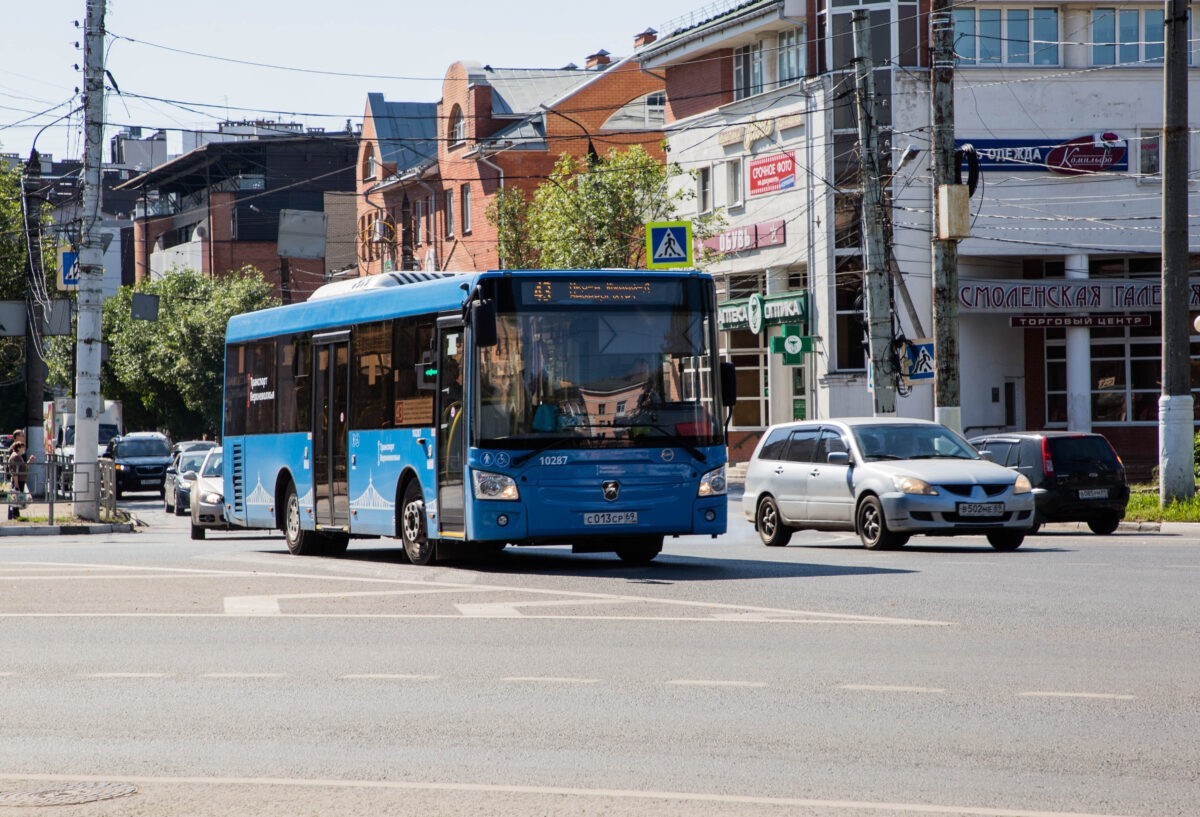 В Твери на пару часов изменится схема движения двух автобусов