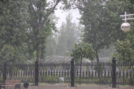 Гроза задержится в Твери на весь день