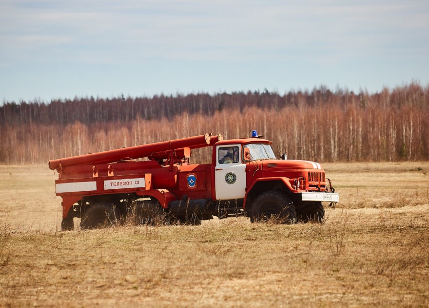 В Тверской области задымился лес
