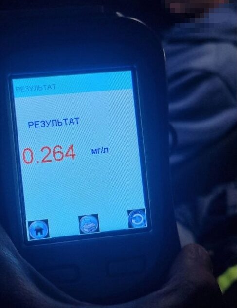 В "квартале бедняков" в Твери поймали пьяного подростка на мопеде В "квартале бедняков" в Твери поймали пьяного подростка на мопеде