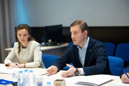 Рабочая группа по СВО и фонд «Защитники Отечества» объединяют усилия по оказанию помощи ветеранам спецоперации и их семьям Рабочая группа по СВО и фонд «Защитники Отечества» объединяют усилия по оказанию помощи ветеранам спецоперации и их семьям