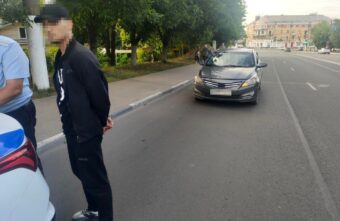 Иностранец-таксист катался по Твери без водительских прав