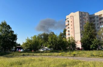 В Твери сгорели ангары В Твери сгорели ангары