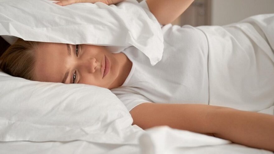 Врач рассказал, чем опасно недосыпание