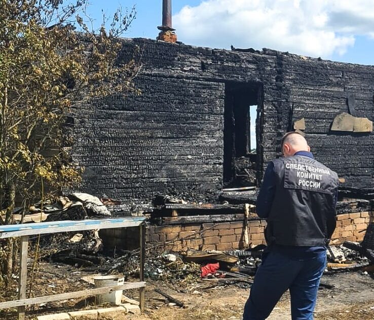 В сгоревшем в Тверской области доме нашли тело мужчины