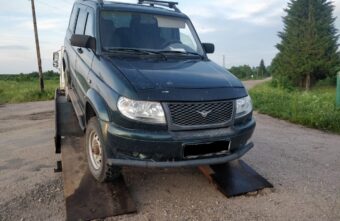 В Тверской области водитель сбил пешехода на краю дороги В Тверской области водитель сбил пешехода на краю дороги