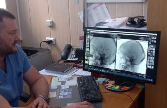 В областной клинической больнице в Твери проводят уникальные нейрохирургические операции В областной клинической больнице в Твери проводят уникальные нейрохирургические операции