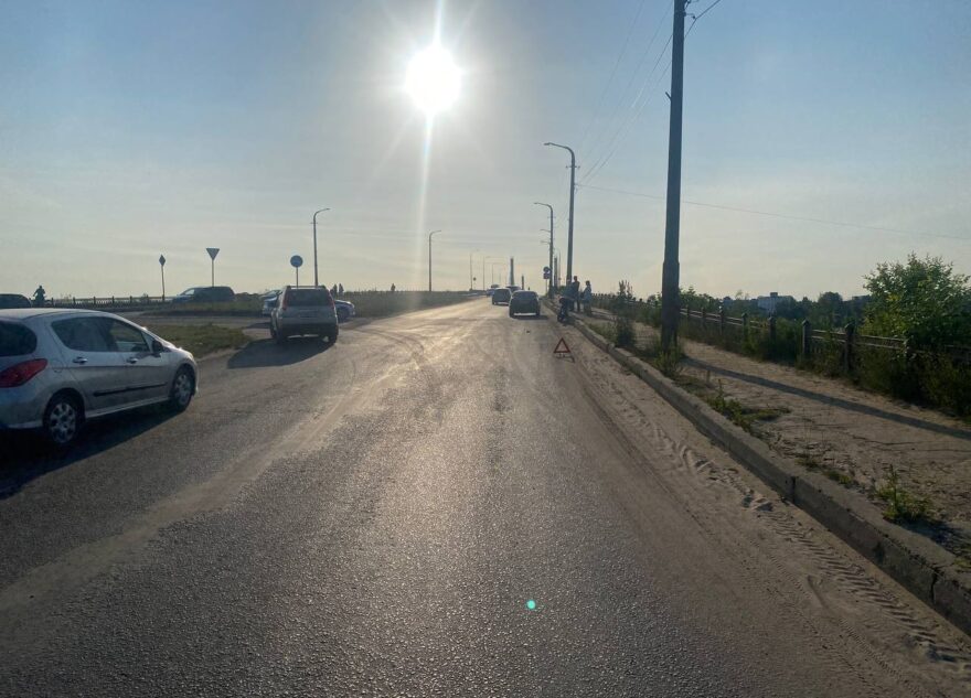 В Тверской области легковушка сбила мопед