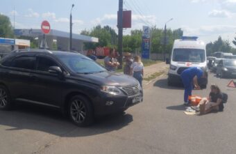 Водитель "Лексуса" сбил молодую велосипедистку в Твери Водитель "Лексуса" сбил молодую велосипедистку в Твери
