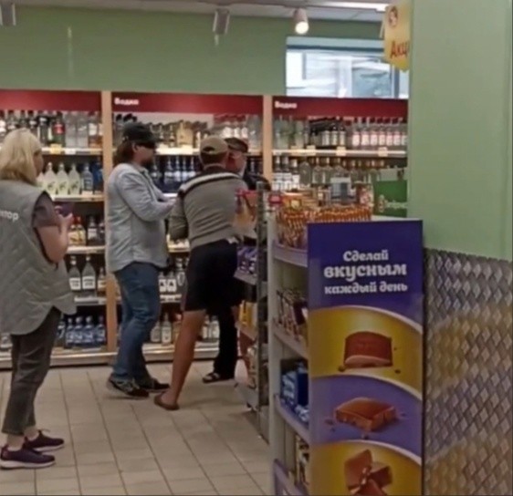 В тверском магазине произошла потасовка из-за капроновых колготок