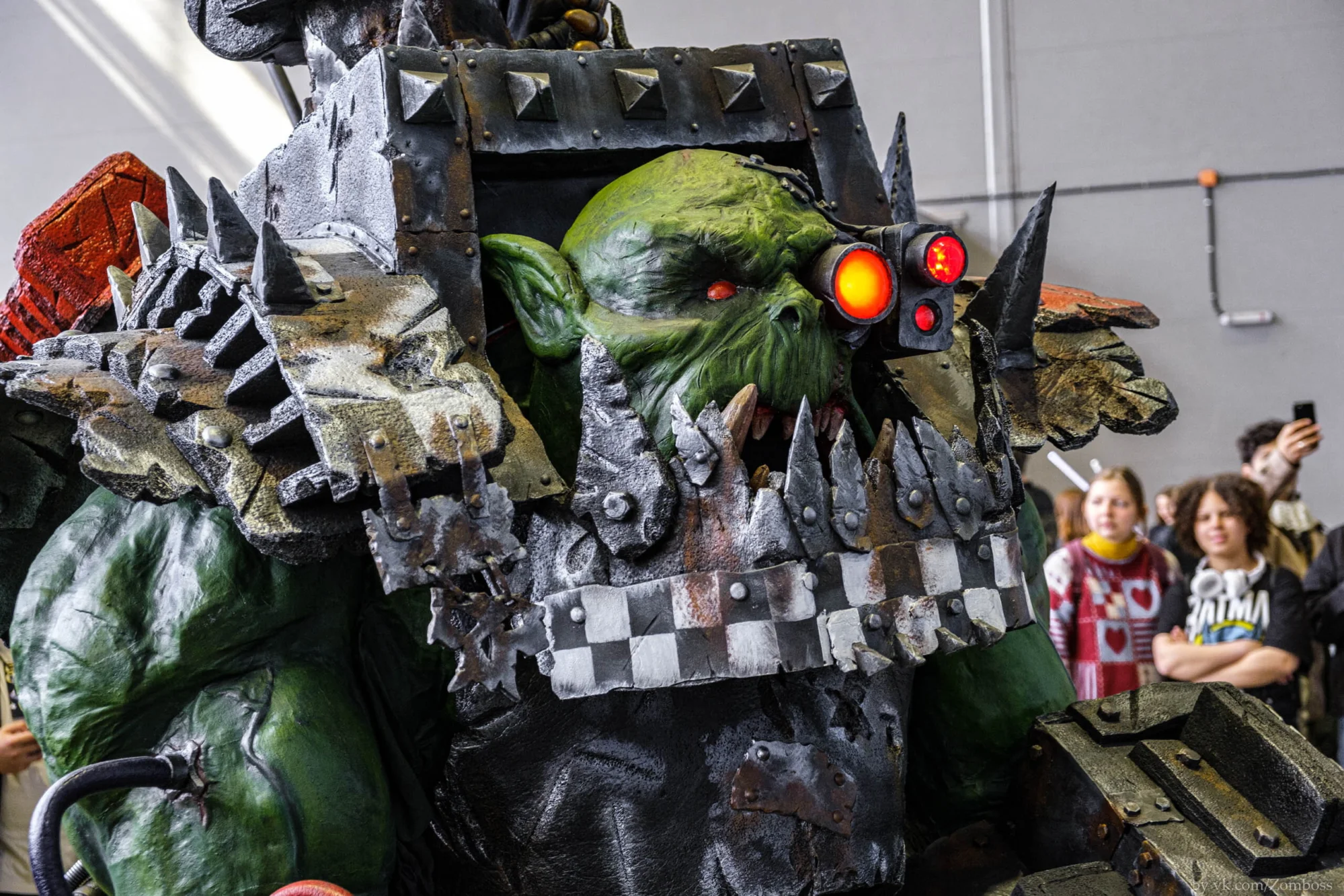 «Waaagh!»: тверитянин стал победителем конкурса, создав огромный костюм орка