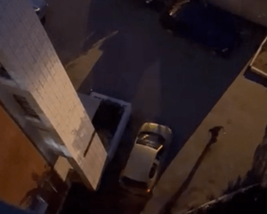 В Твери поймали мужчину, повредившего иномарку В Твери поймали мужчину, повредившего иномарку