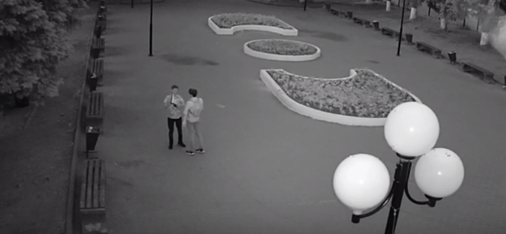 В Тверской области ищут молодых людей, которые по ночам громят город В Тверской области ищут молодых людей, которые по ночам громят город