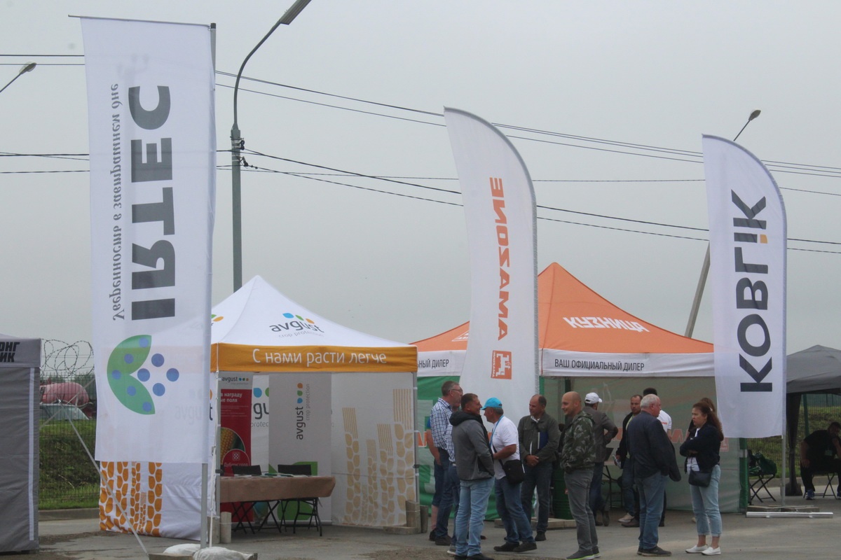 День поля объединил ученых, технологов и машиностроителей в Тверской области