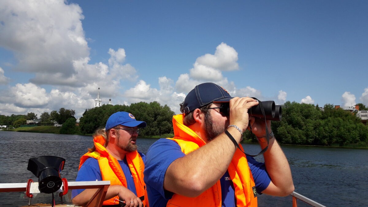 День на воде: как корреспондент «ТОП Тверь» помогал спасателям