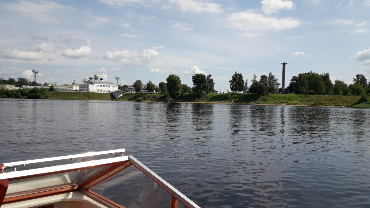 День на воде: как корреспондент «ТОП Тверь» помогал спасателям