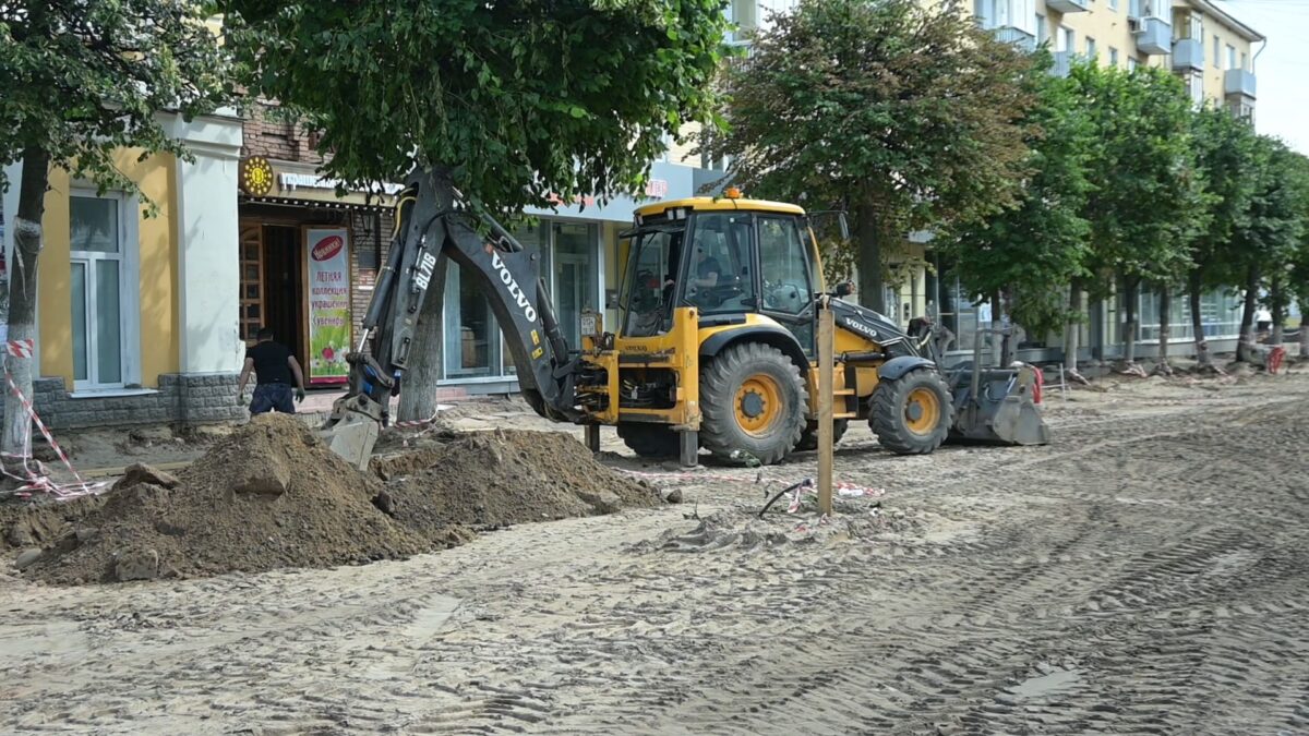 Стали известны подробности реконструкции улицы Трехсвятской в Твери