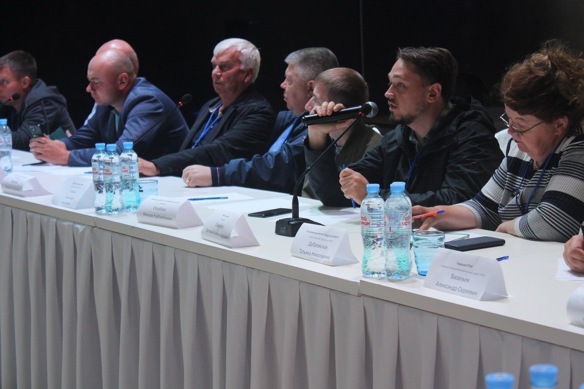 День поля объединил ученых, технологов и машиностроителей в Тверской области