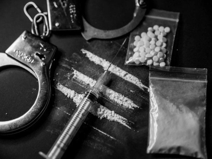 Полицейские поймали дилера, приехавшего в Тверскую область за наркотиками