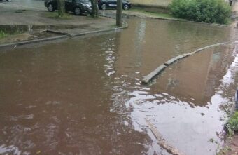 В одном из городов Тверской области затопило микрорайон В одном из городов Тверской области затопило микрорайон