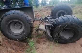 Водитель караката скончался на месте ДТП в Тверской области Водитель караката скончался на месте ДТП в Тверской области