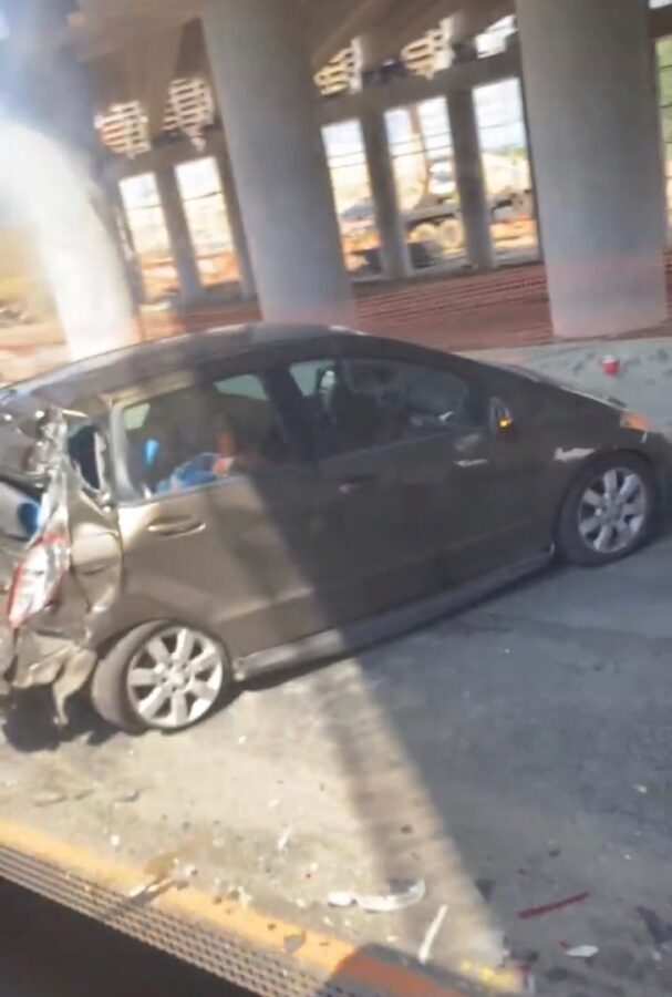 Под Тверью из-за ДТП на дороге в сторону Москвы образовалась пробка Под Тверью из-за ДТП на дороге в сторону Москвы образовалась пробка