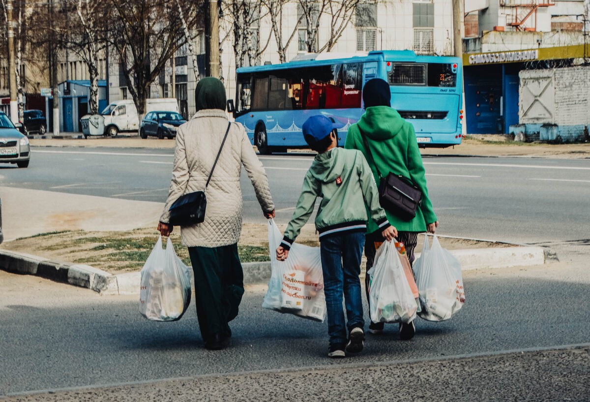 Иностранка с новорождённым сыном получат временное убежище в Тверской области