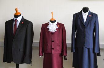 В Тверской области бесплатную школьную форму для детей из многодетных семей начнут выдавать с 17 июля В Тверской области бесплатную школьную форму для детей из многодетных семей начнут выдавать с 17 июля