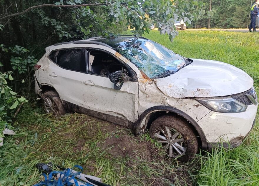 Два человека пострадали из-за неудачного обгона в Тверской области Два человека пострадали из-за неудачного обгона в Тверской области