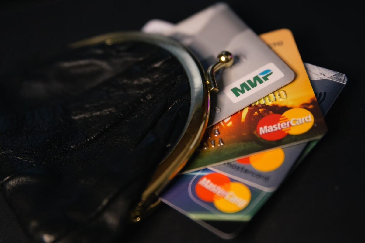 Житель Тверской области украл карту матери и купил мотоцикл Житель Тверской области украл карту матери и купил мотоцикл