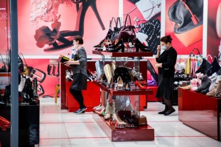 Житель Твери вспомнил былое и украл кроссовки Житель Твери вспомнил былое и украл кроссовки