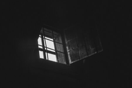 В тверском общежитии ввели режим повышенной готовности из-за состояния здания В тверском общежитии ввели режим повышенной готовности из-за состояния здания