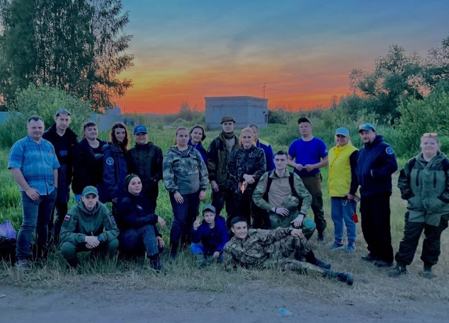 Волонтеры Тверской области нашли больше суток лежащего в лесу мужчину Волонтеры Тверской области нашли больше суток лежащего в лесу мужчину