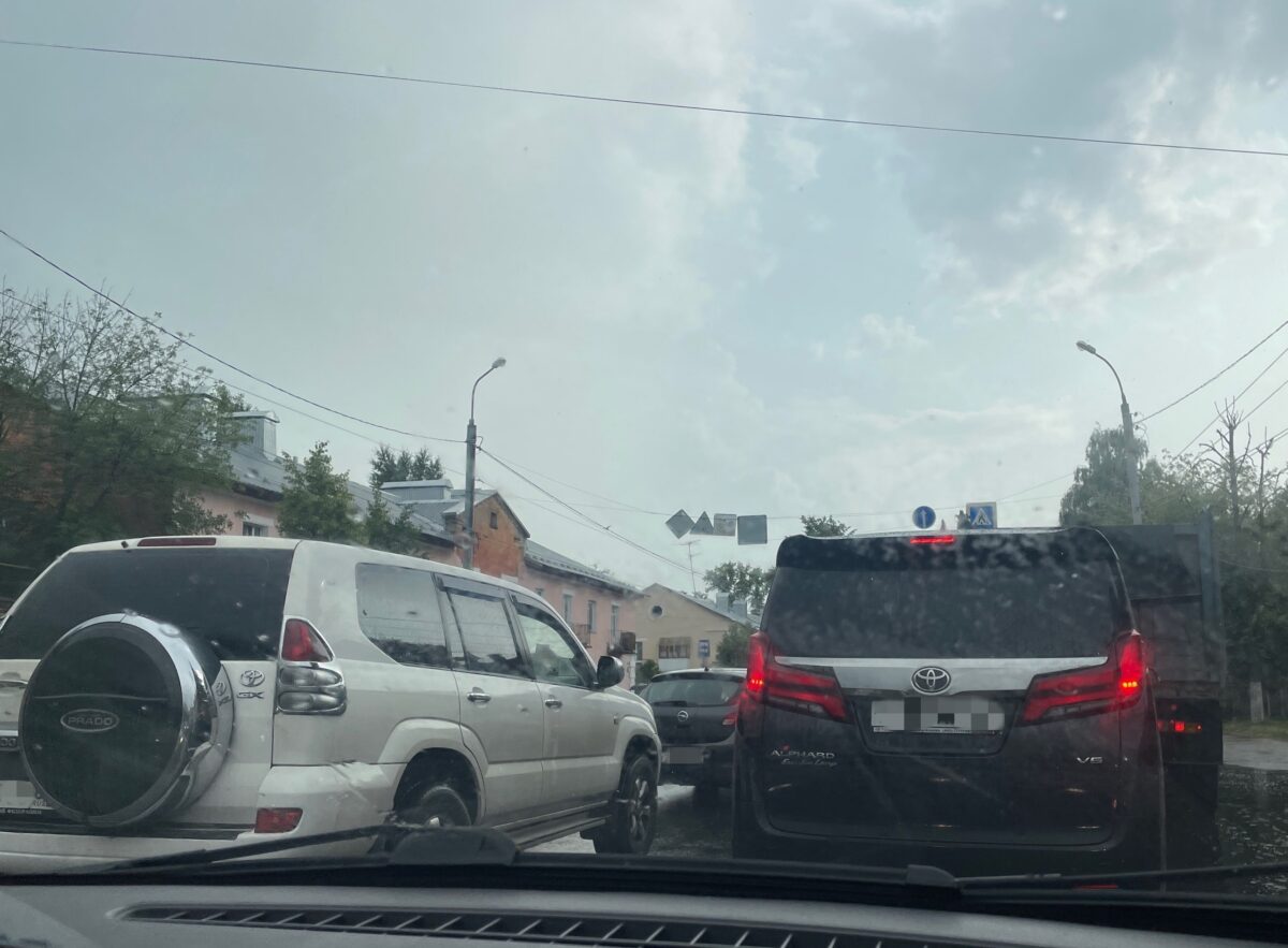 "Постоим!": что мешает передвигаться по Твери 12 июля