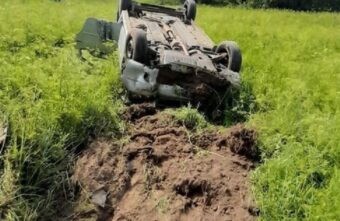 В Тверской области пострадали водитель и пассажир 