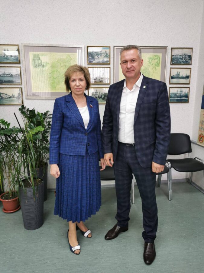 Сенатор обсудила с главой района подготовку к 950-летию Торопца