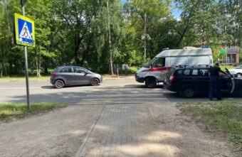 Пожилой водитель "Приоры" сбил 15-летнего мальчика в Тверской области Пожилой водитель "Приоры" сбил 15-летнего мальчика в Тверской области