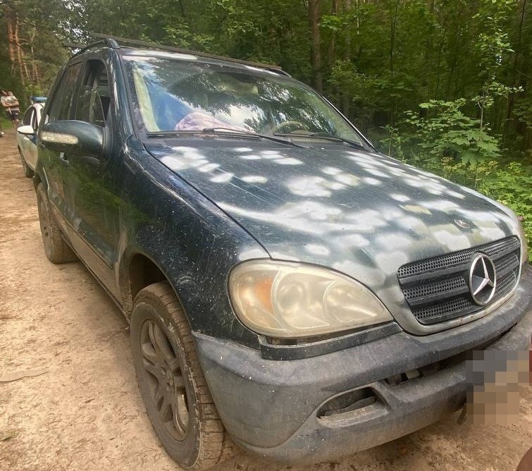 В Твери мама посадила 10-летнего сына за руль машины