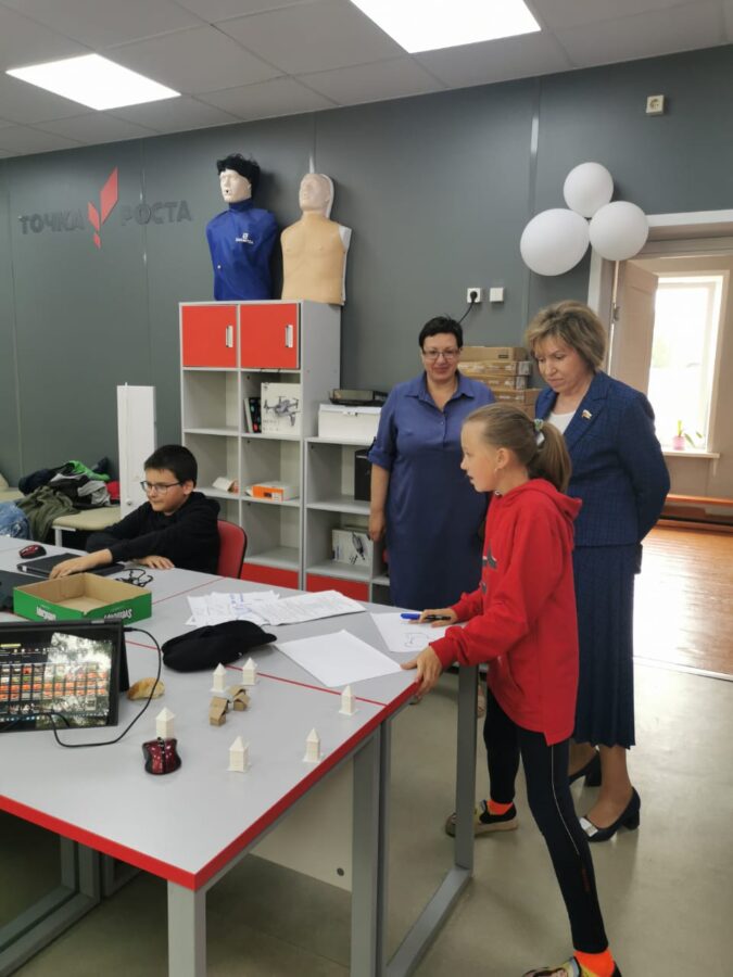 Сенатор обсудила с главой района подготовку к 950-летию Торопца