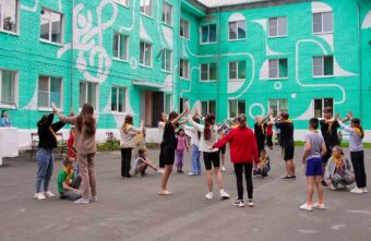 В оздоровительном лагере «Чайка» в Тверской области отдыхают дети и подростки из Бердянска В оздоровительном лагере «Чайка» в Тверской области отдыхают дети и подростки из Бердянска