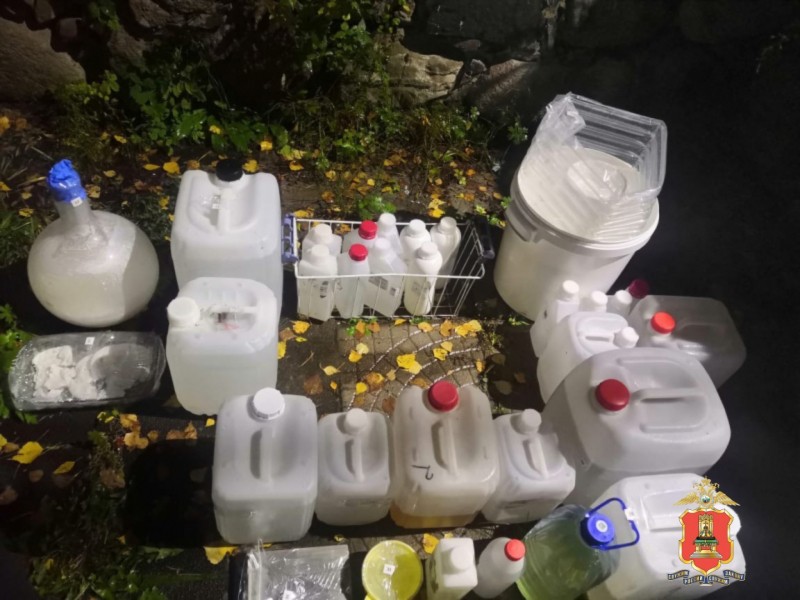 Уроженец столицы изготавливал в Тверской области мефедрон на продажу