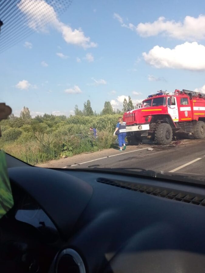 В лобовом столкновении в Тверской области погибли два человека