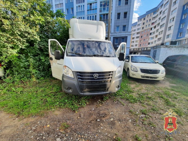 Молодой житель Твери обчистил уснувшего приятеля