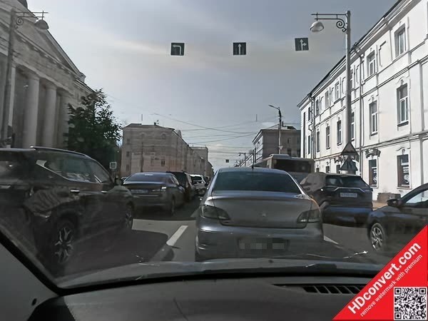 В Твери из-за неработающего светофора возникла неразбериха на Тверском проспекте