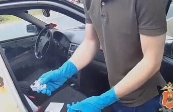 В Твери задержали подозрительного водителя, который вёз в машине синтетический наркотик В Твери задержали подозрительного водителя, который вёз в машине синтетический наркотик