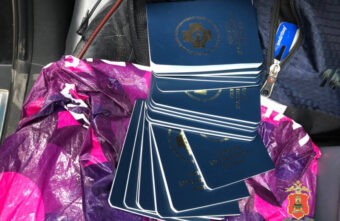 В Твери осудят членов банды, которые изготавливали поддельные медкнижки В Твери осудят членов банды, которые изготавливали поддельные медкнижки