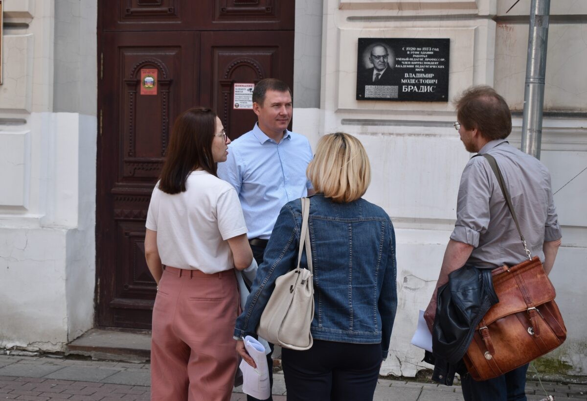 В Твери появится скульптура, посвященная Владимиру Брадису