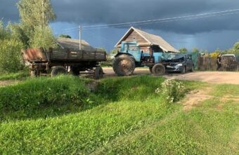 В Тверской области пассажирка легковушки погибла в ДТП с трактором